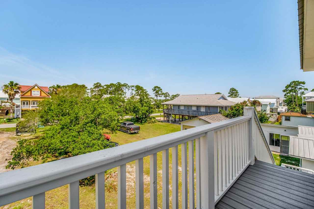 5601 Bayou Saint John Ave - Photo 7 of 12