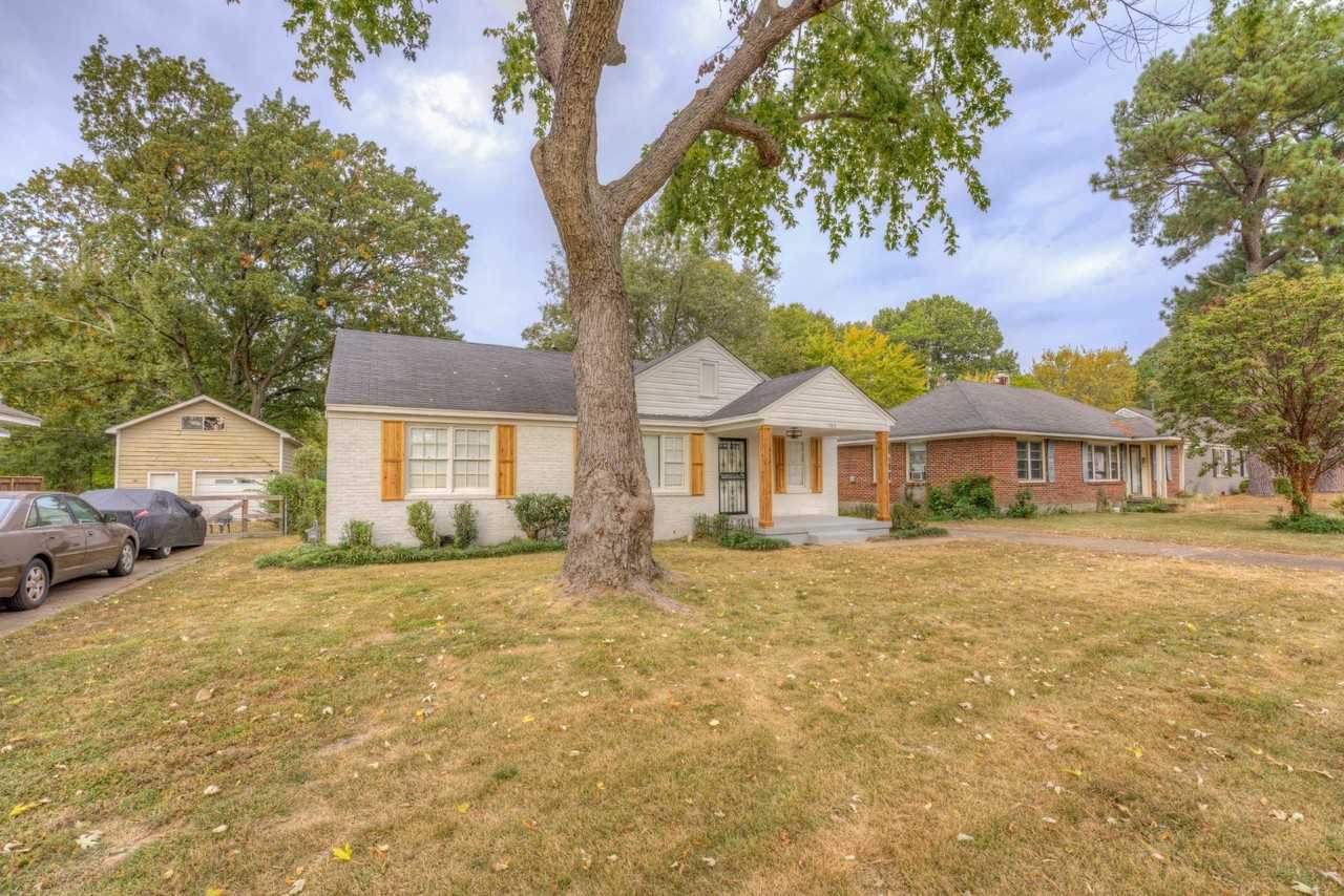 1363 Colonial Rd - Photo 6 of 50