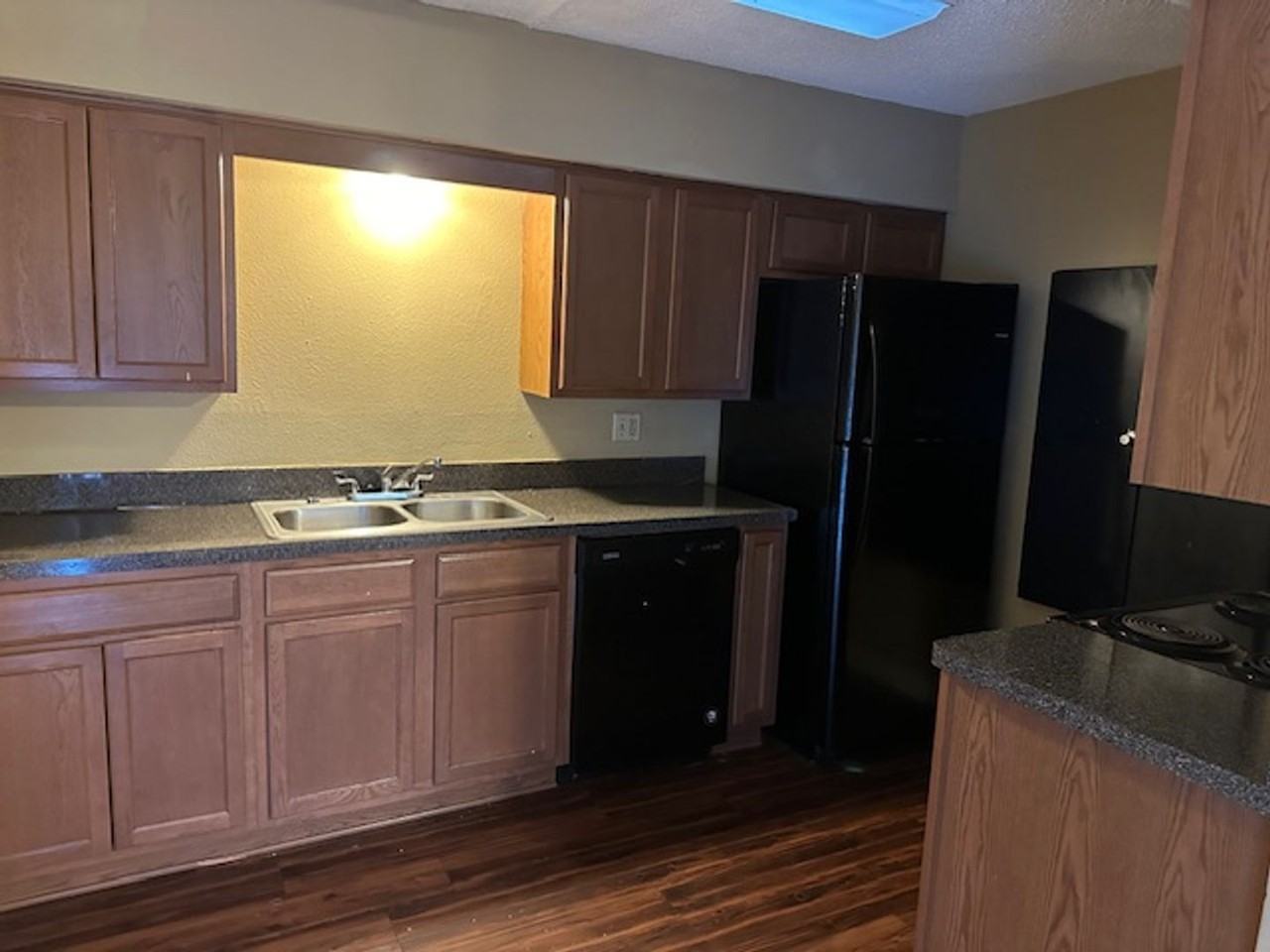 1712-1714 N Travis St, Sherman - Photo 3 of 10