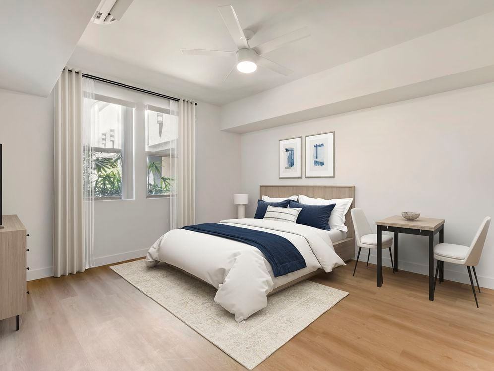 Avalon Wilshire - Photo 3 of 33