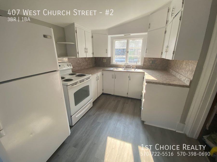 407 W Church St #2 - Photo 3 of 11