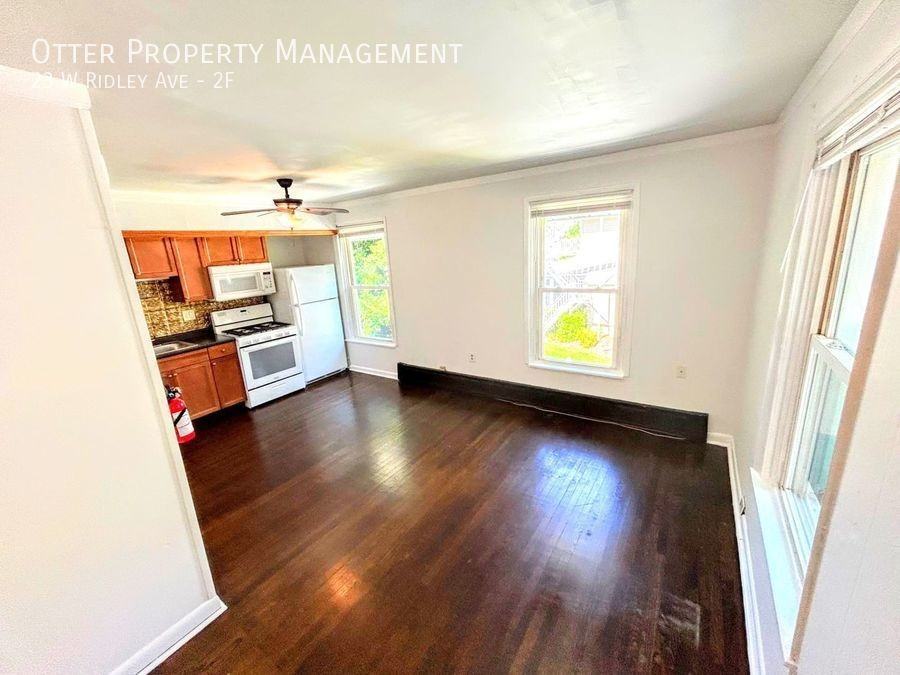 23 W Ridley Ave #2F - Photo 3 of 13