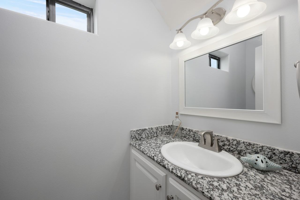 Ocean Blvd #2 - Photo 4 of 12