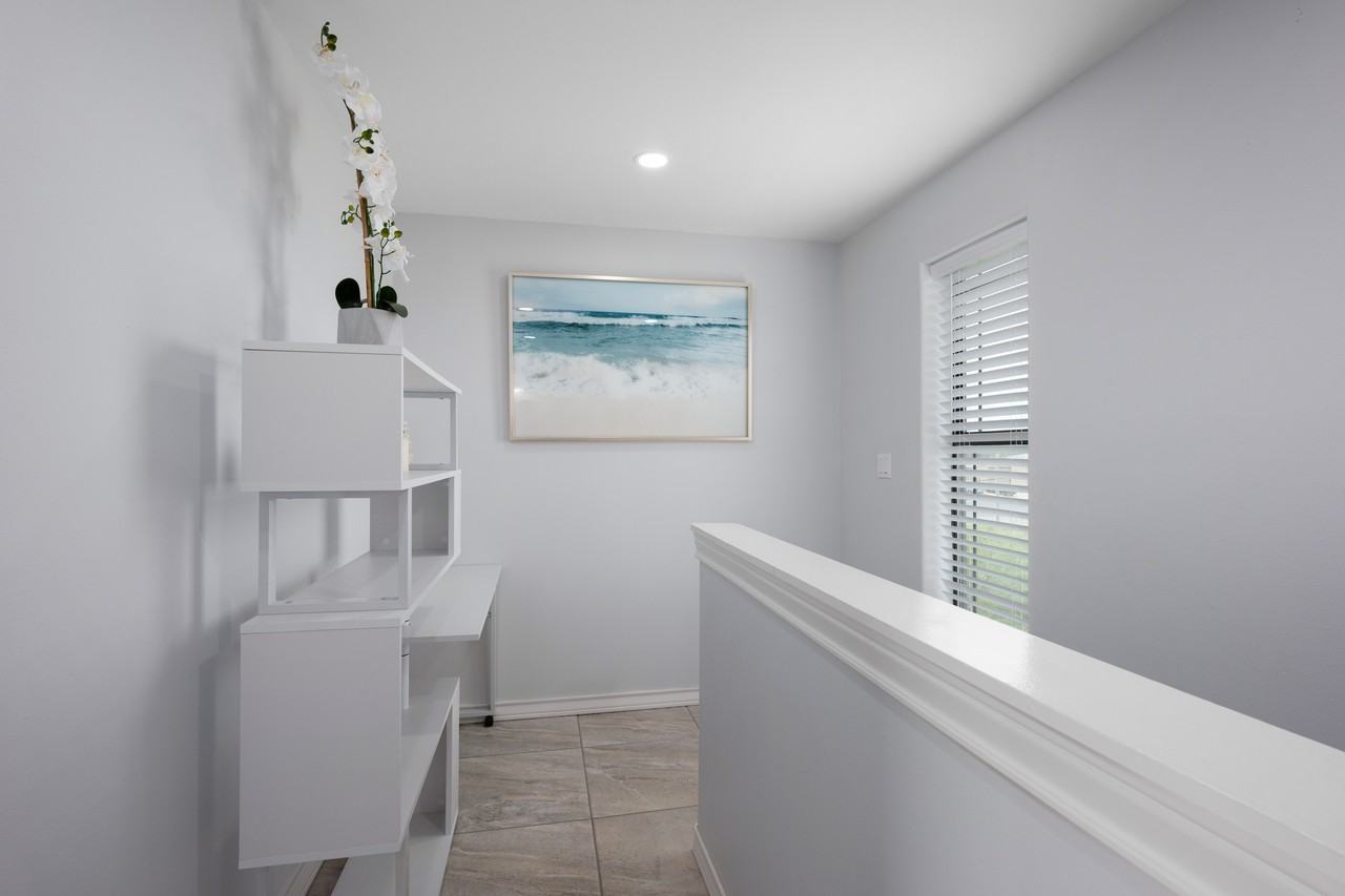 Ocean Blvd #2 - Photo 5 of 12