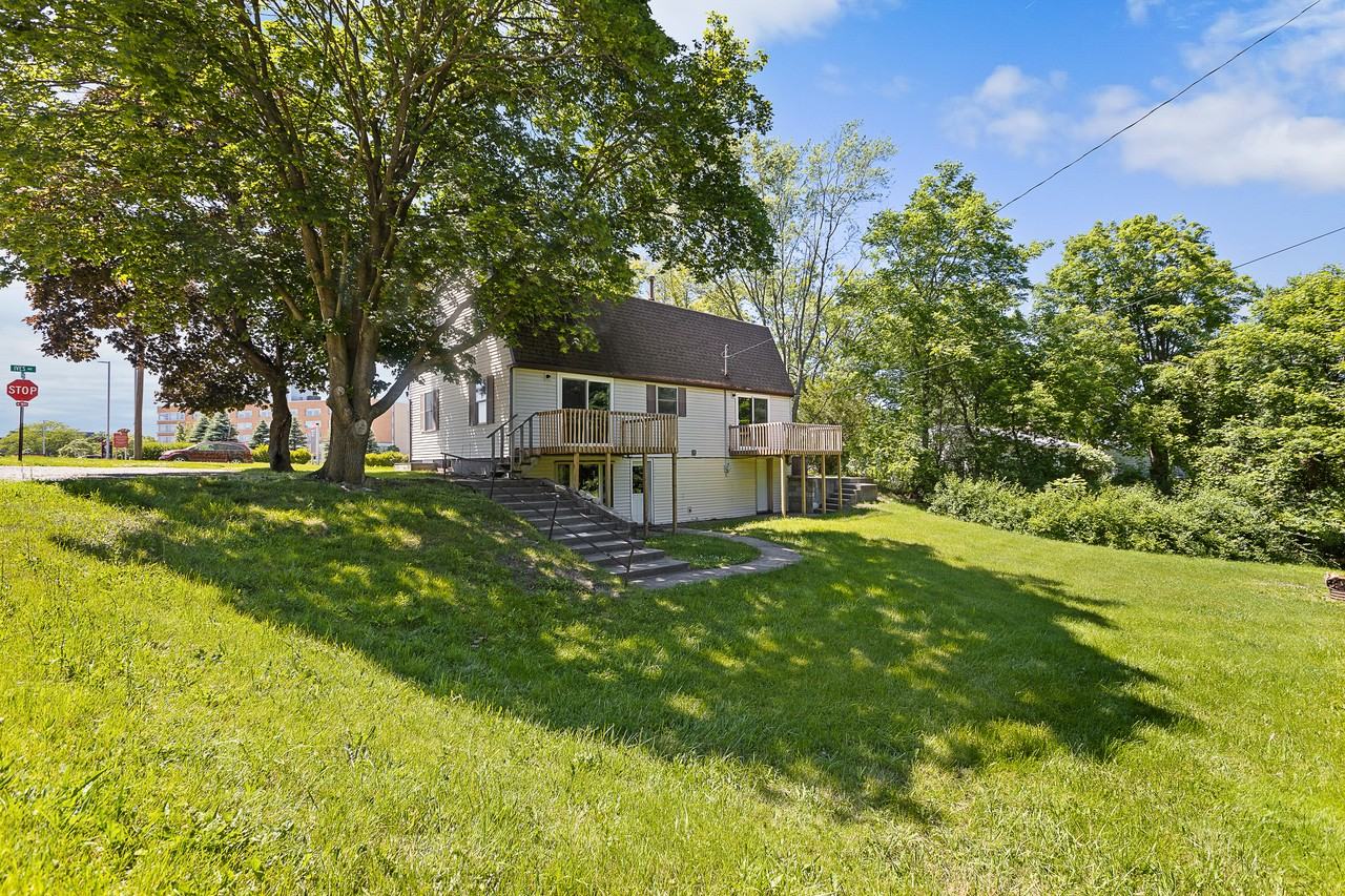 721 Ives Ave #NA - Photo 2 of 25