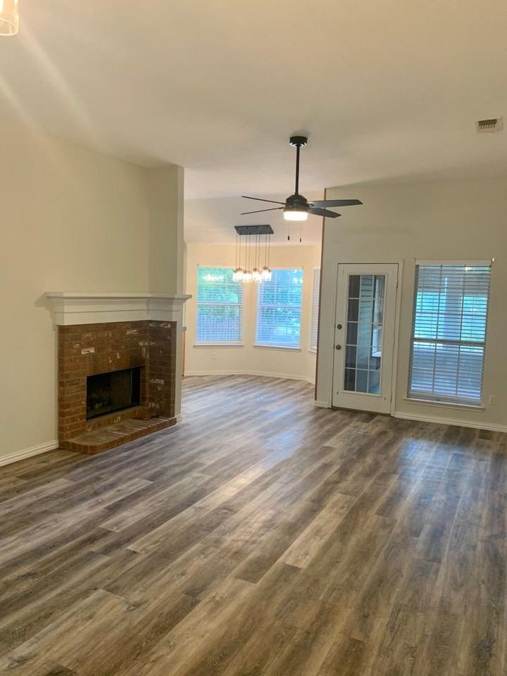 1632 Whiterock Dr - Photo 5 of 31