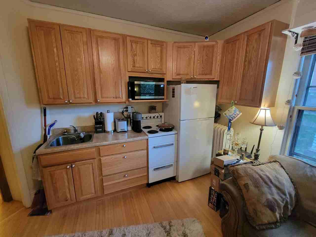 1621 E Superior St Apt 2b #2B - Photo 2 of 6