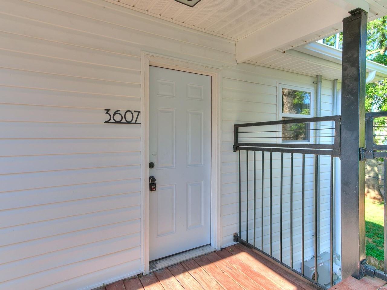 3607 North Francis Avenue - Photo 2 of 26