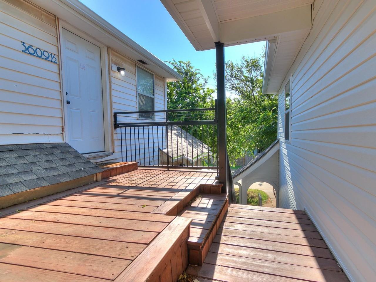 3607 North Francis Avenue - Photo 3 of 26