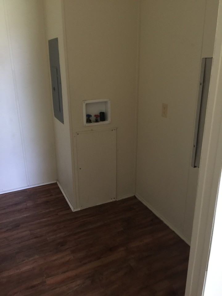 400 Stallings Rd - Photo 7 of 7