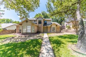 featured image of 2710 Francisco Dr