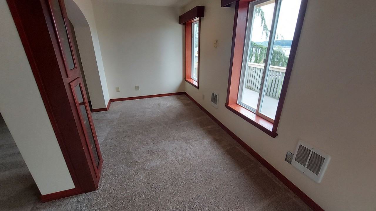 3205 Mission Beach Road - Photo 3 of 9