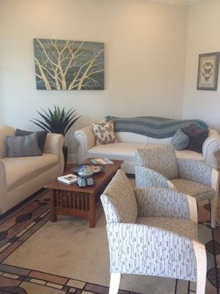4642 Carpinteria Ave - Photo 2 of 10