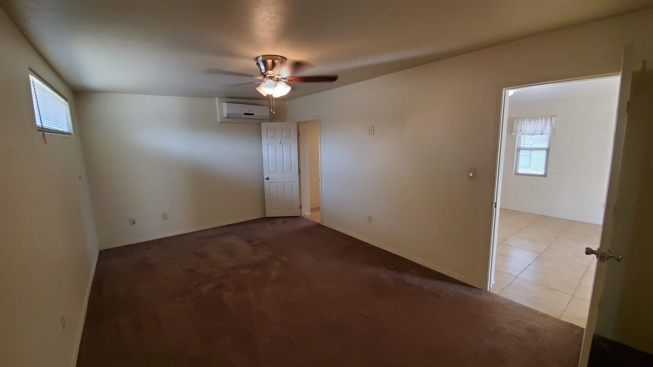 2934 East Cushman Drive - Photo 6 of 11