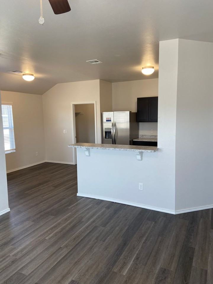 608 W Ava Dr - Photo 7 of 22