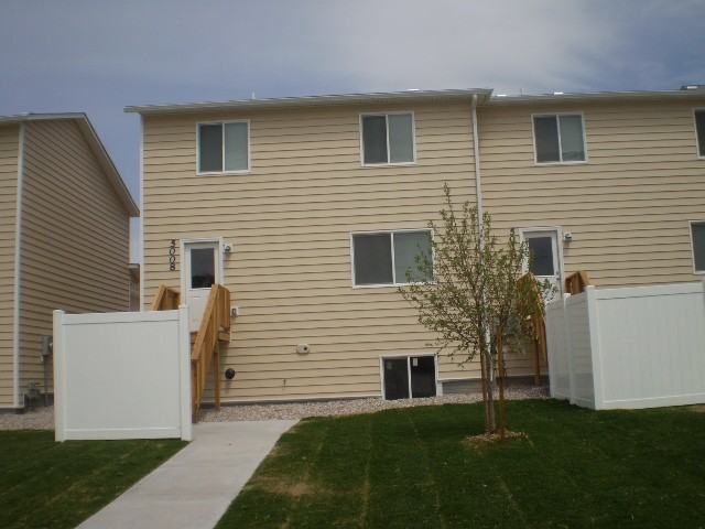 5008 Rock Springs St - Photo 2 of 15