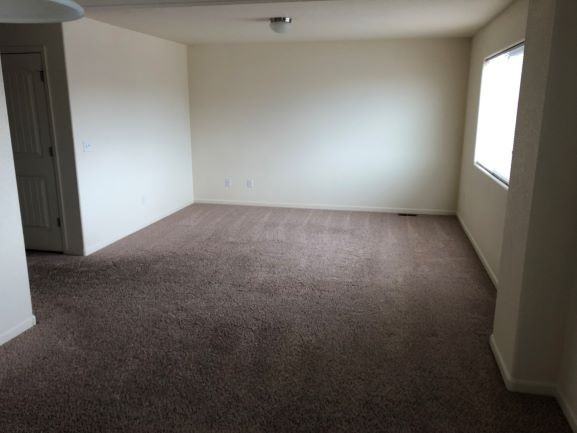 5008 Rock Springs St - Photo 3 of 15