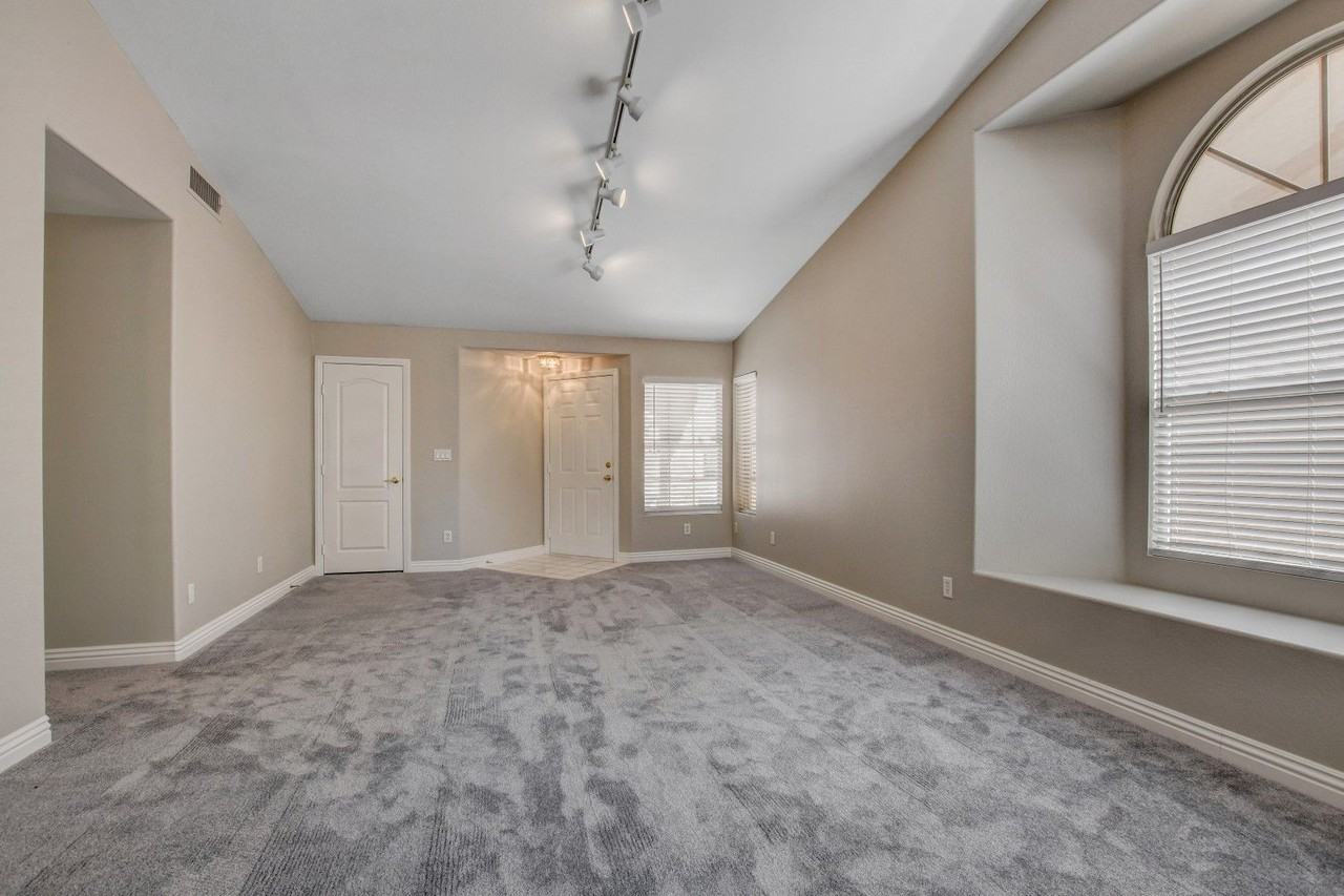 1855 Grand Prairie Ave - Photo 7 of 45