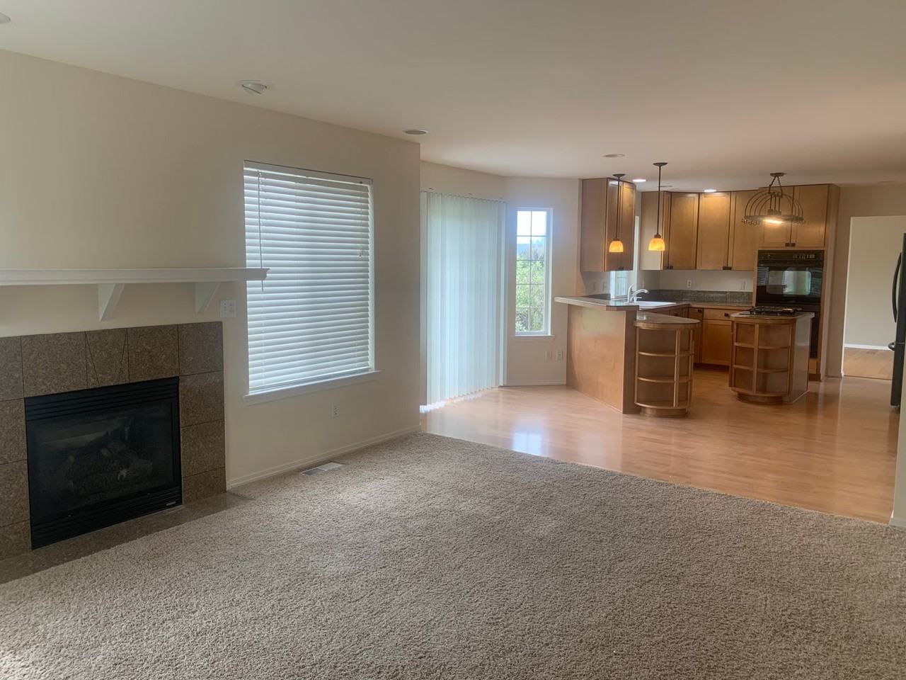 805 Majesty Heights Dr - Photo 7 of 38