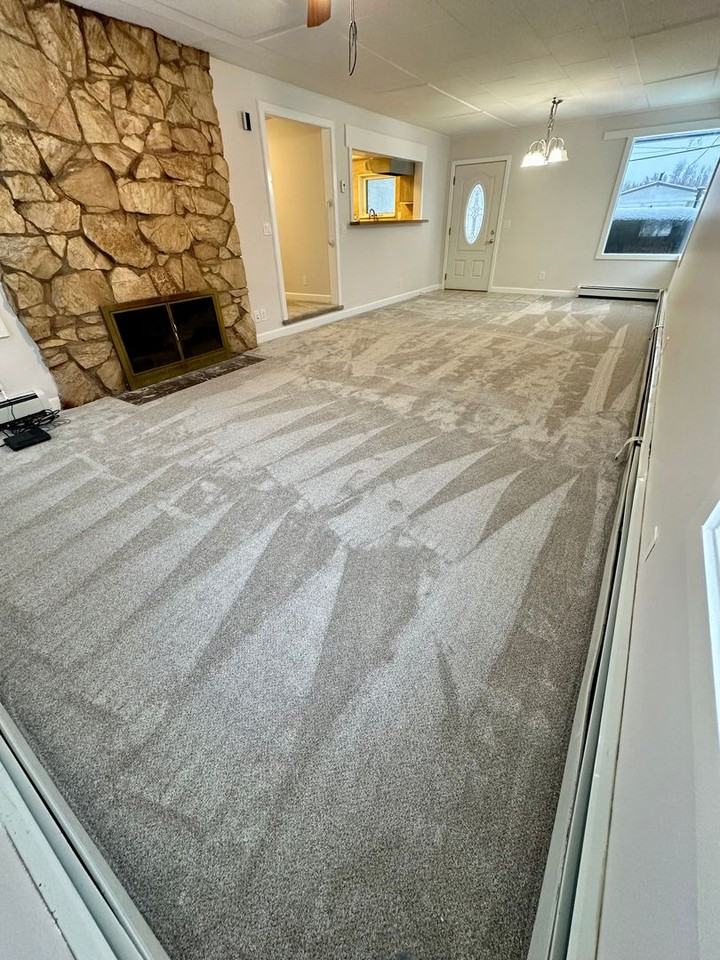 2131 Hilton Ave - Photo 3 of 21