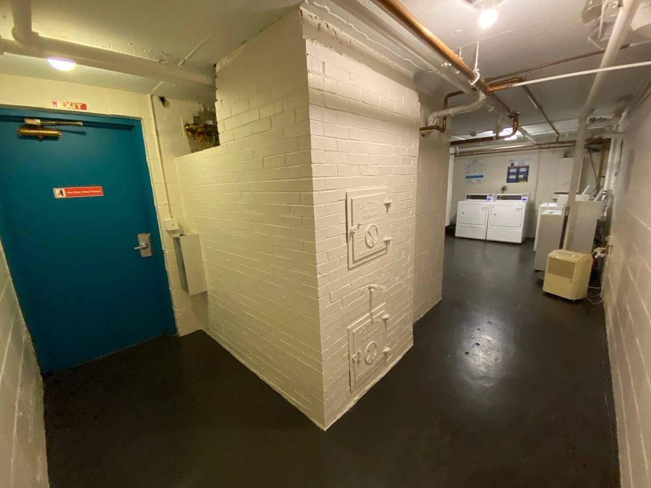 Yale Place - Photo 7 of 9