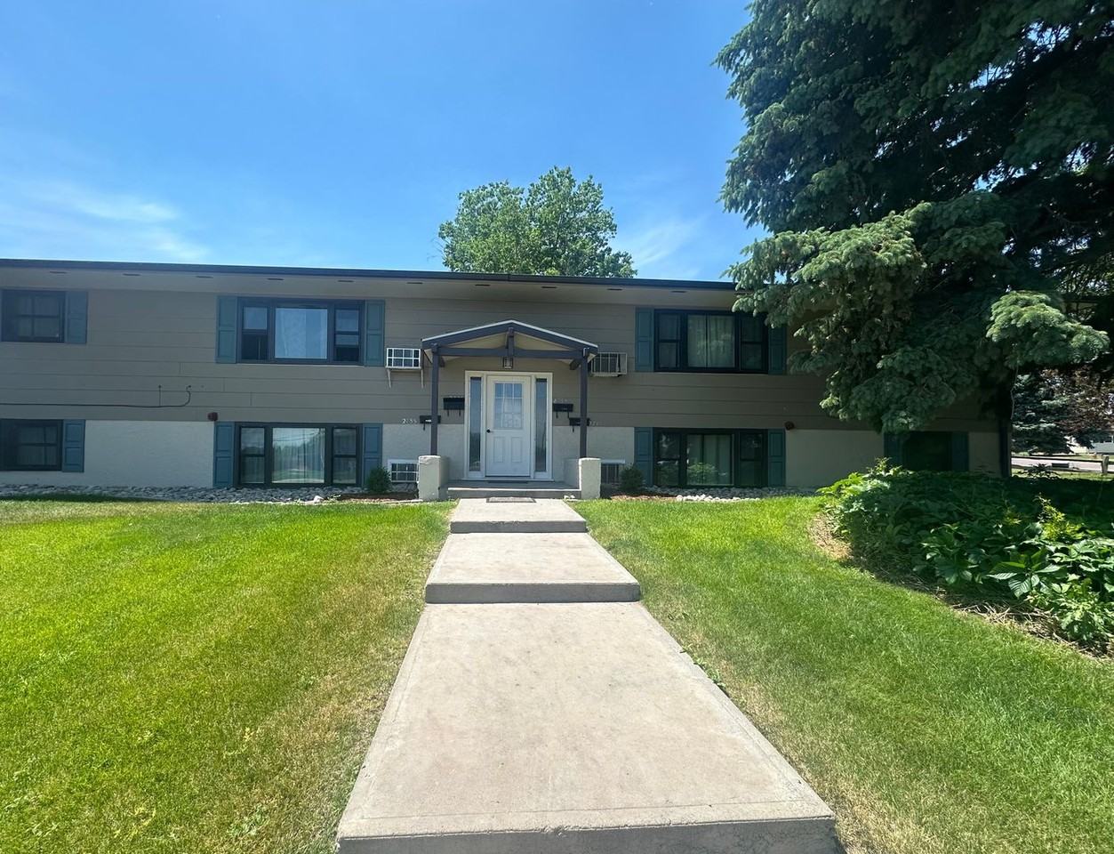 Twenty 7 Pacific Apartments 2725 Pacific Blvd, Gering, NE 69341 Zumper