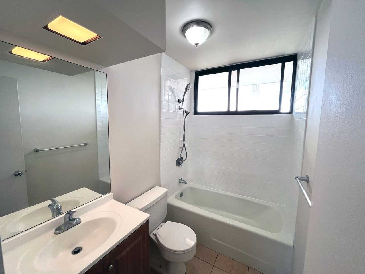 99-015 Kalaloa St #203 - Photo 4 of 6