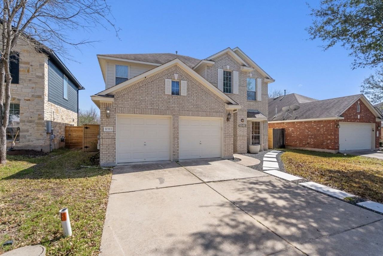 10313 Big Thicket Dr - Photo 2 of 29