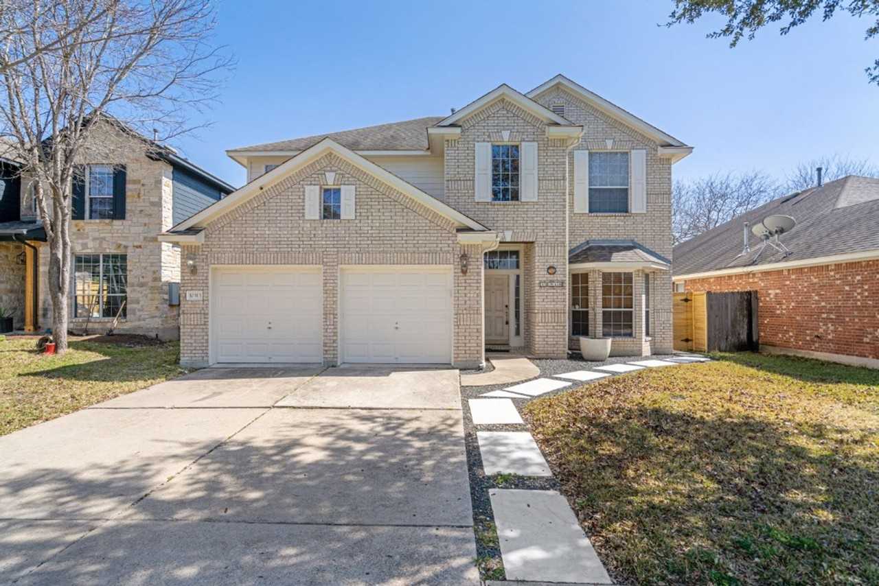 10313 Big Thicket Dr - Photo 3 of 29