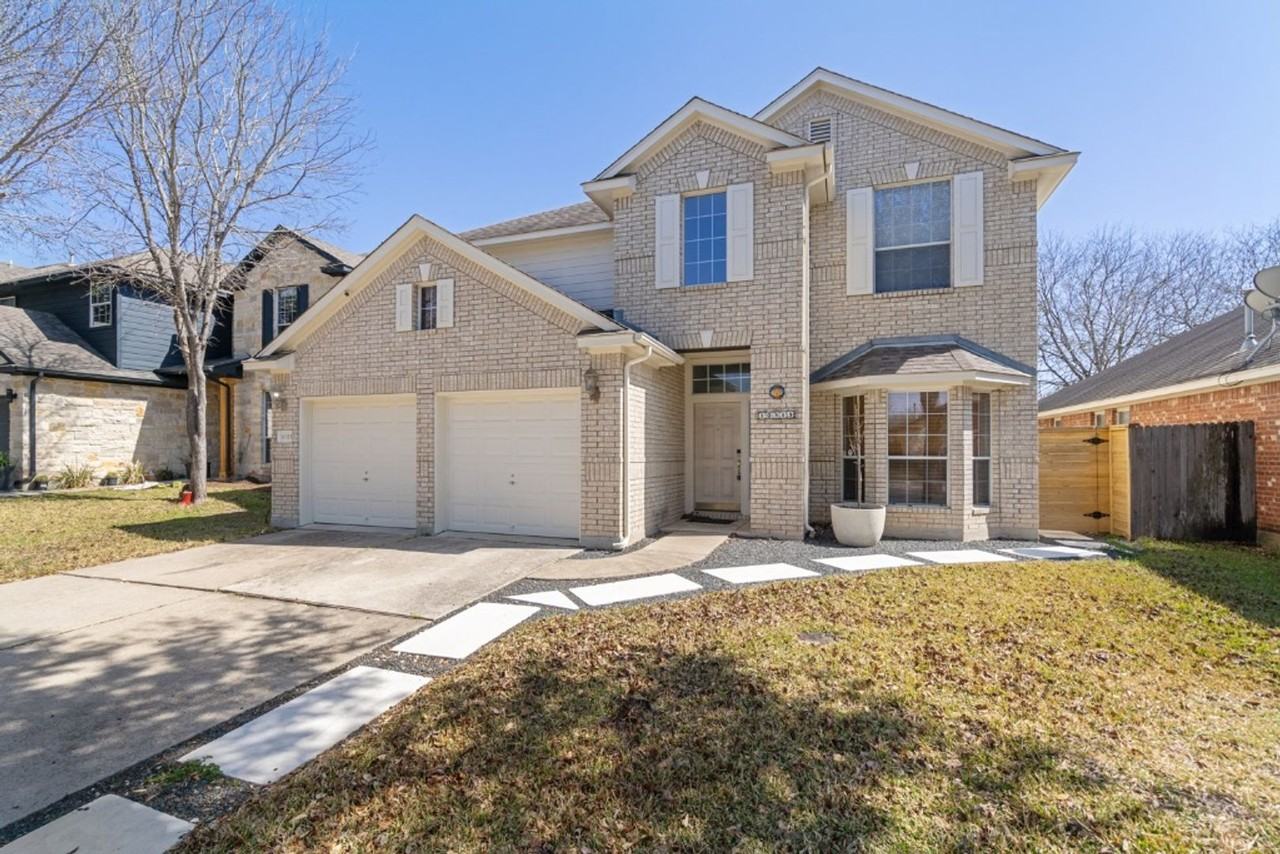 10313 Big Thicket Dr - Photo 4 of 29