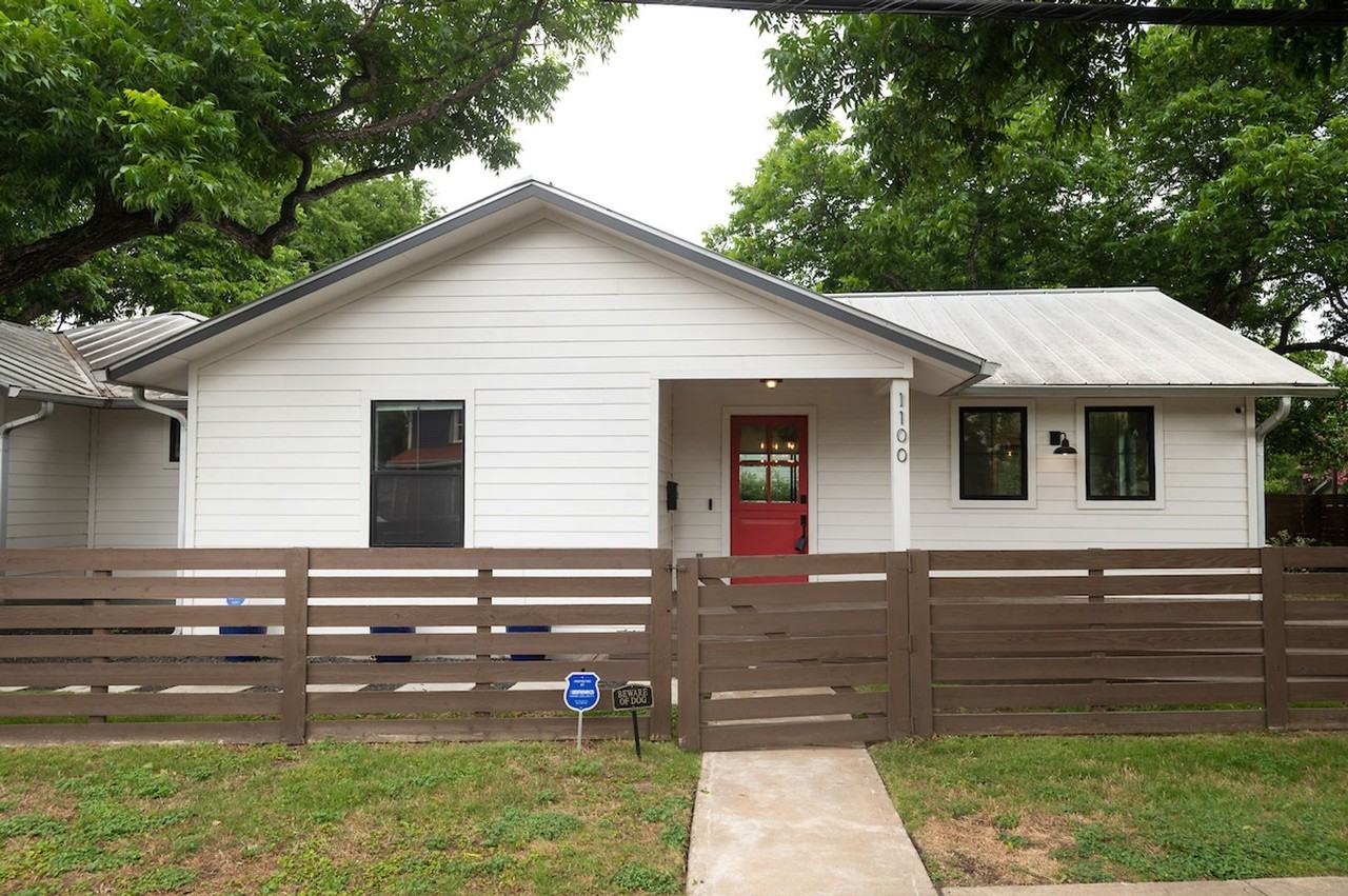 1100 Bouldin Ave - Photo 2 of 37