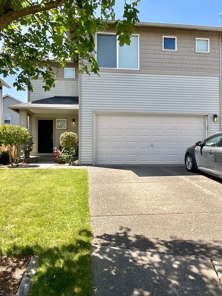 10037 Terra Ct Se - Photo 2 of 34