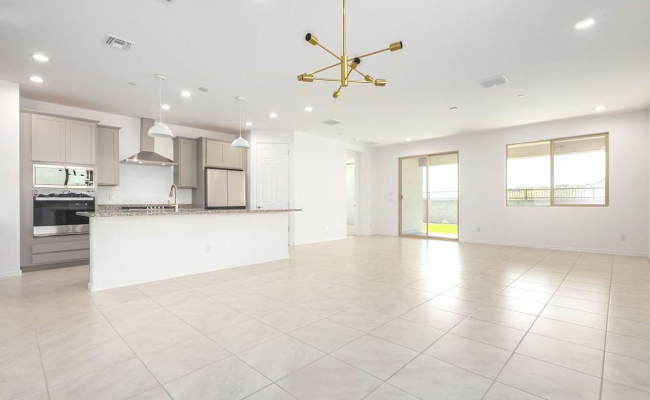 13573 W Shifting Sands Dr - Photo 6 of 35