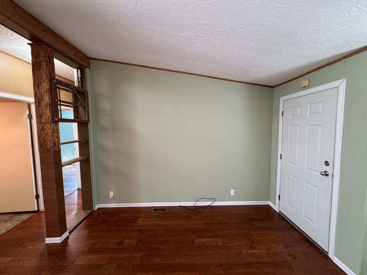 430 Nw 55th St - Photo 2 of 30
