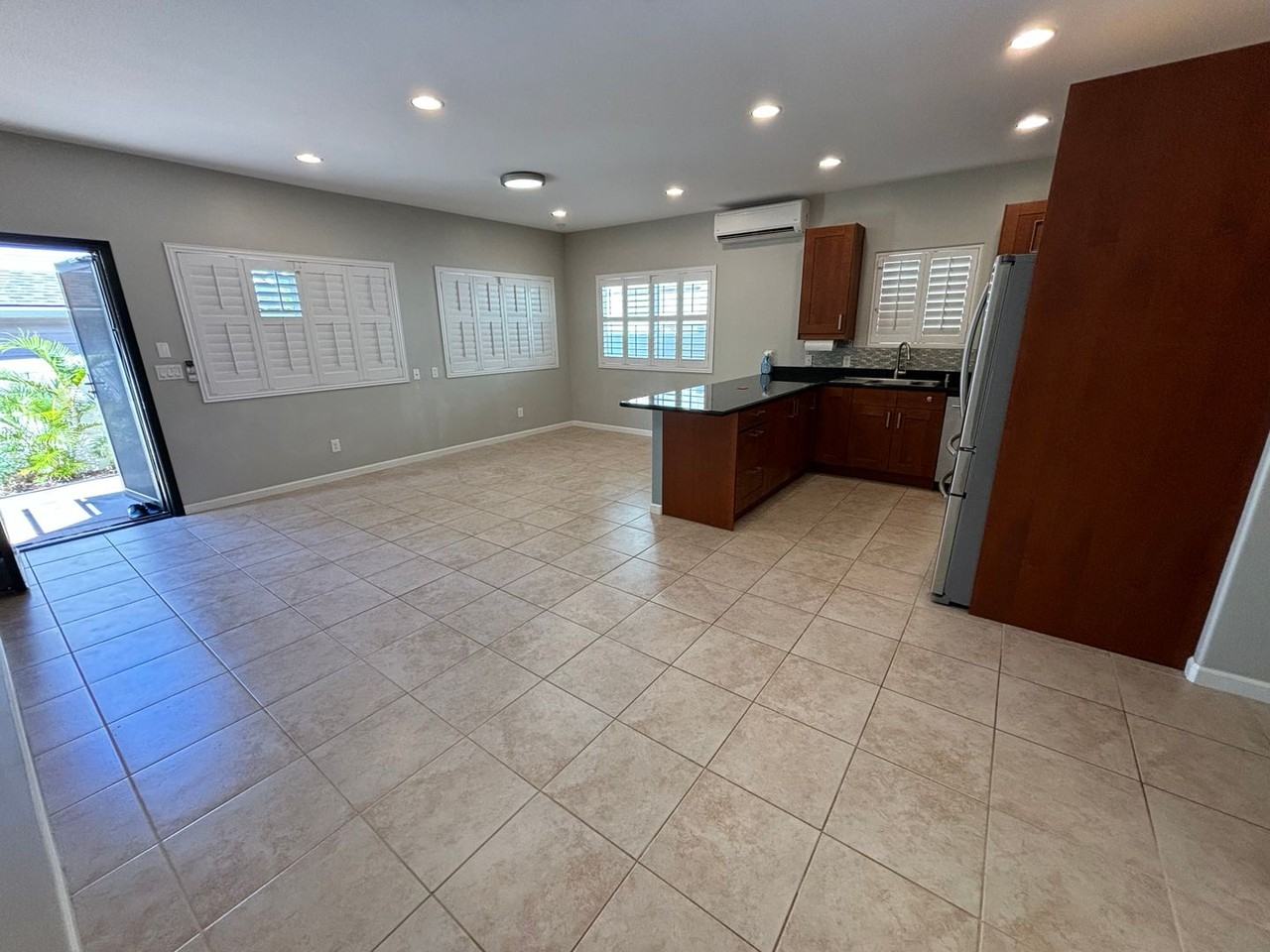 812 18th Ave - Photo 2 of 11