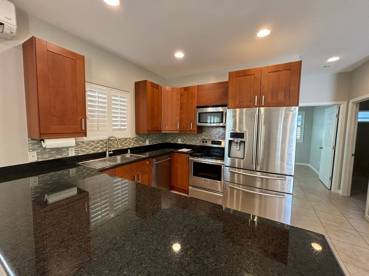 812A 18th Ave - Photo 5 of 11