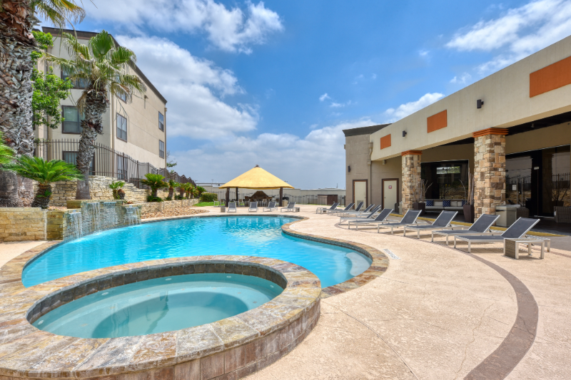 6201 Grissom Rd - Photo 2 of 33