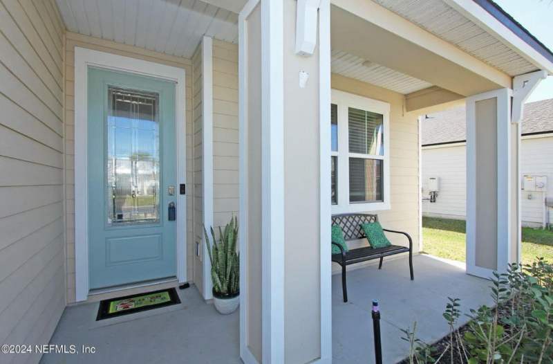 242 Silverleaf Village Dr - Photo 2 of 17