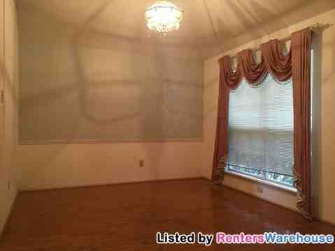 5505 Petalwood Dr - Photo 2 of 15