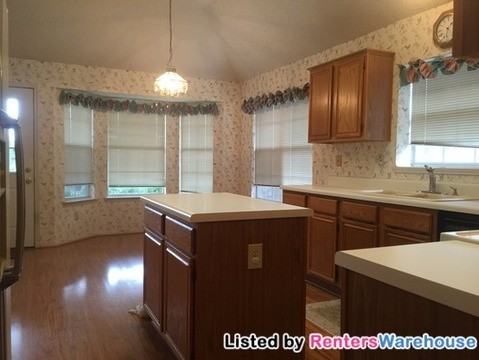 5505 Petalwood Dr - Photo 3 of 15