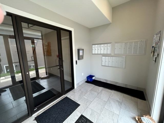 208 106-208 Shakespeare Drive - 106 #106 - Photo 3 of 21