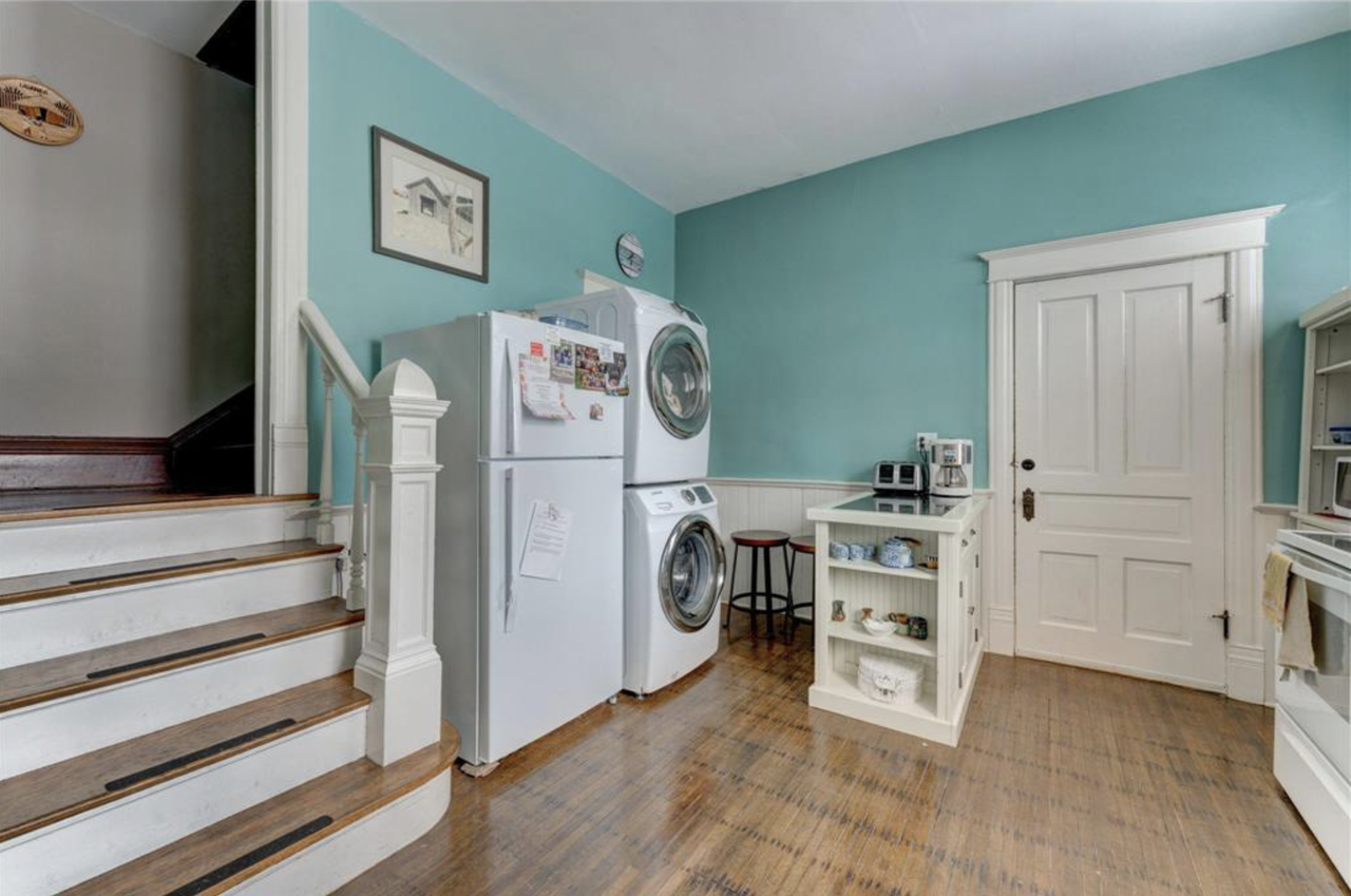 301 Angel Avenue Southwest #301 - Photo 2 of 32