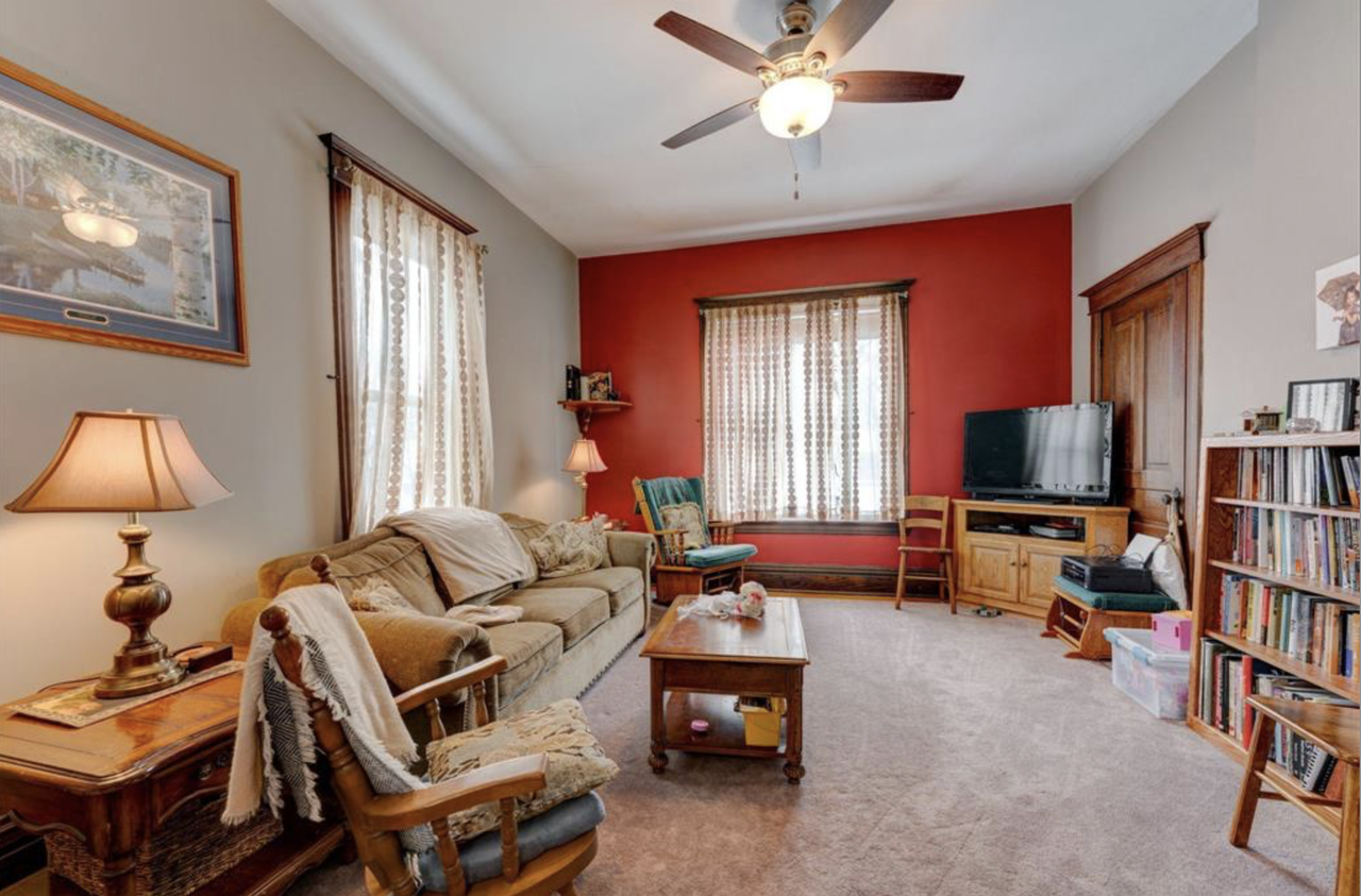 301 Angel Avenue Southwest #301 - Photo 4 of 32