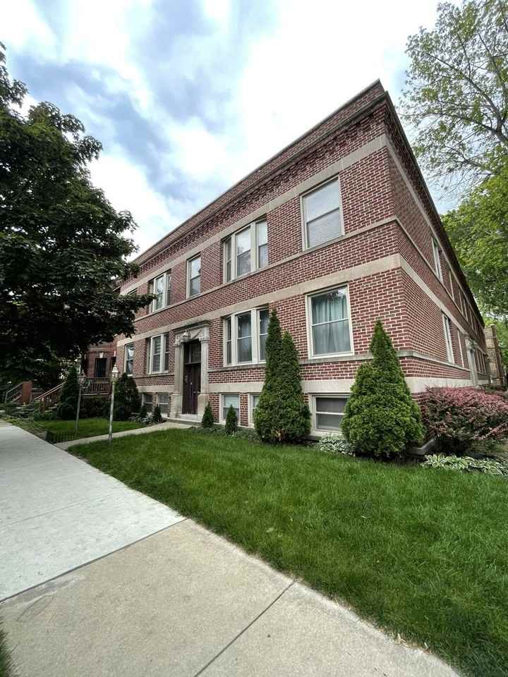 1455 W Thome Ave 1, Chicago, IL 60660 2 Bedroom Apartment for Rent
