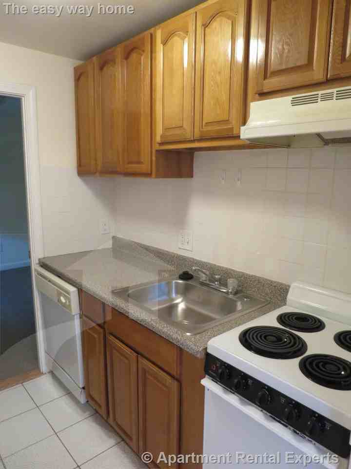 80 Highland Ave #201 - Photo 5 of 12