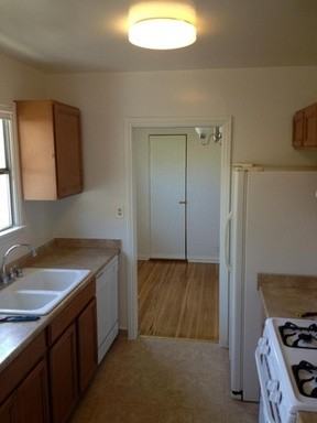 10743 Cranks Rd - Photo 2 of 7