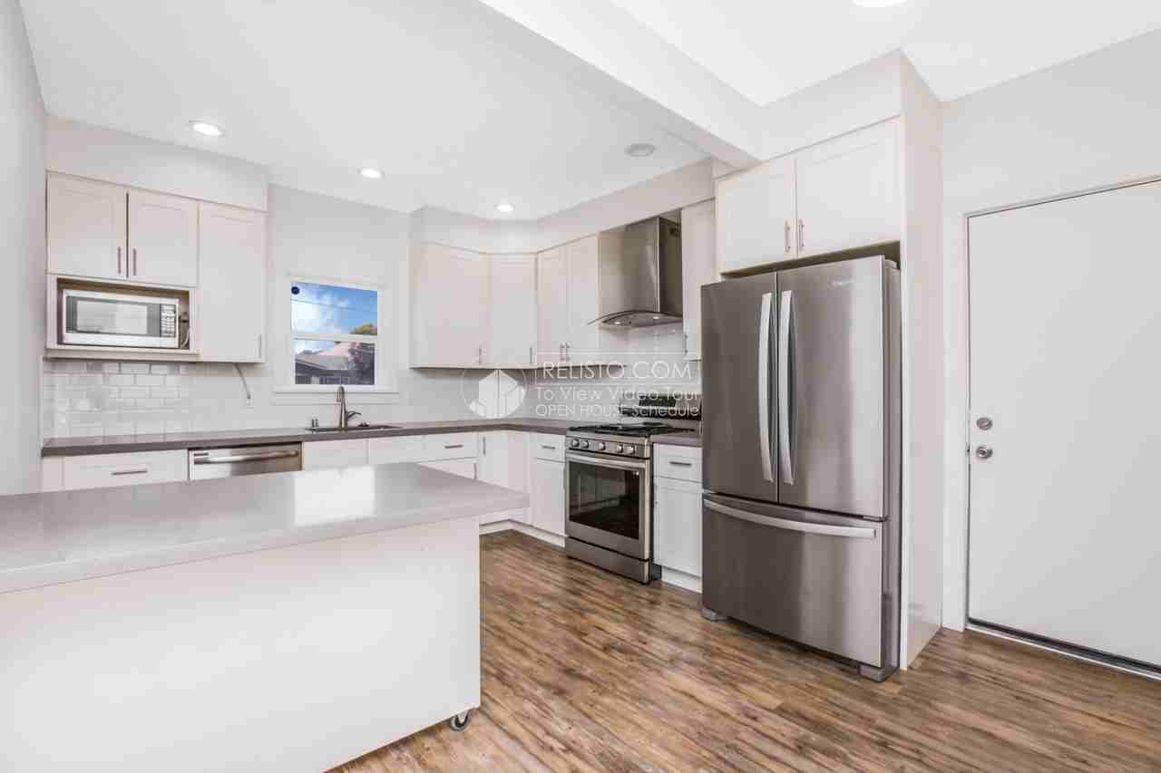 4128 Market St - Photo 2 of 46