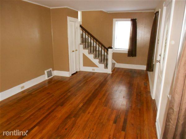 1409 Connecticut Ave - Photo 2 of 7