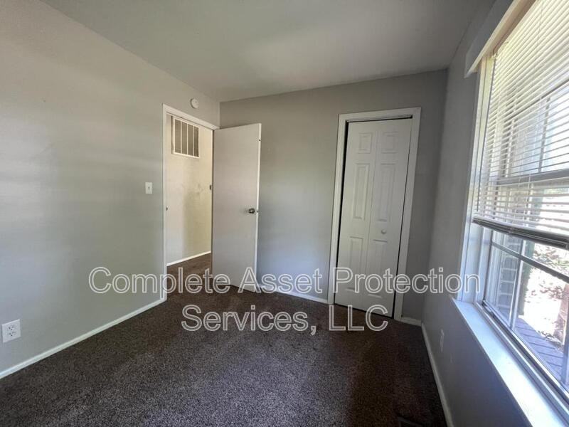 904 Tall Timber Dr - Photo 4 of 7