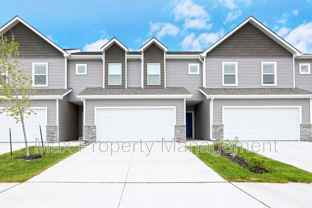 3955 Ne 2nd Ln - Photo 1 of 1